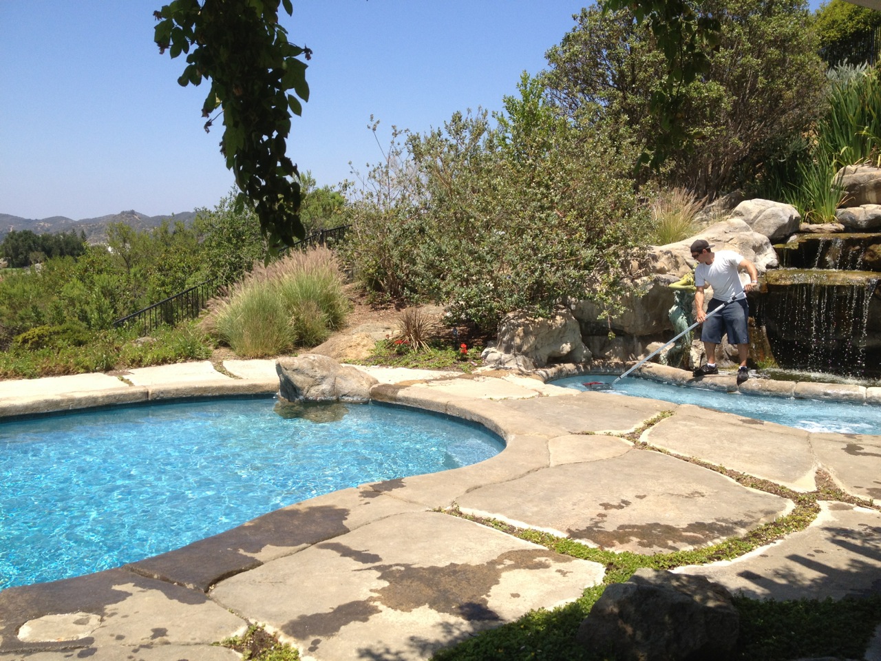 Calabasas Pool Service — Custom Pool Builder in Calabasas